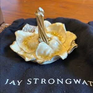 Jay Strongwater Crystal Flower Ring Holder EUC